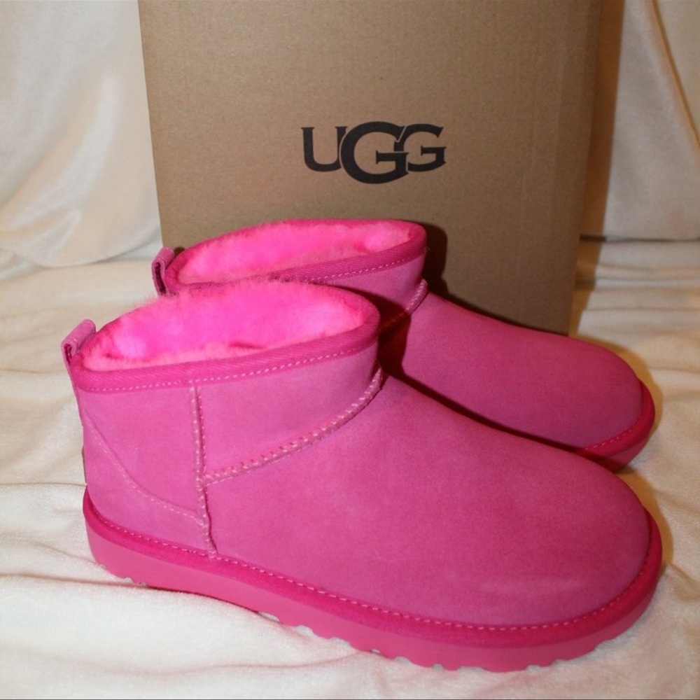 Brand new mini Uggs size 8